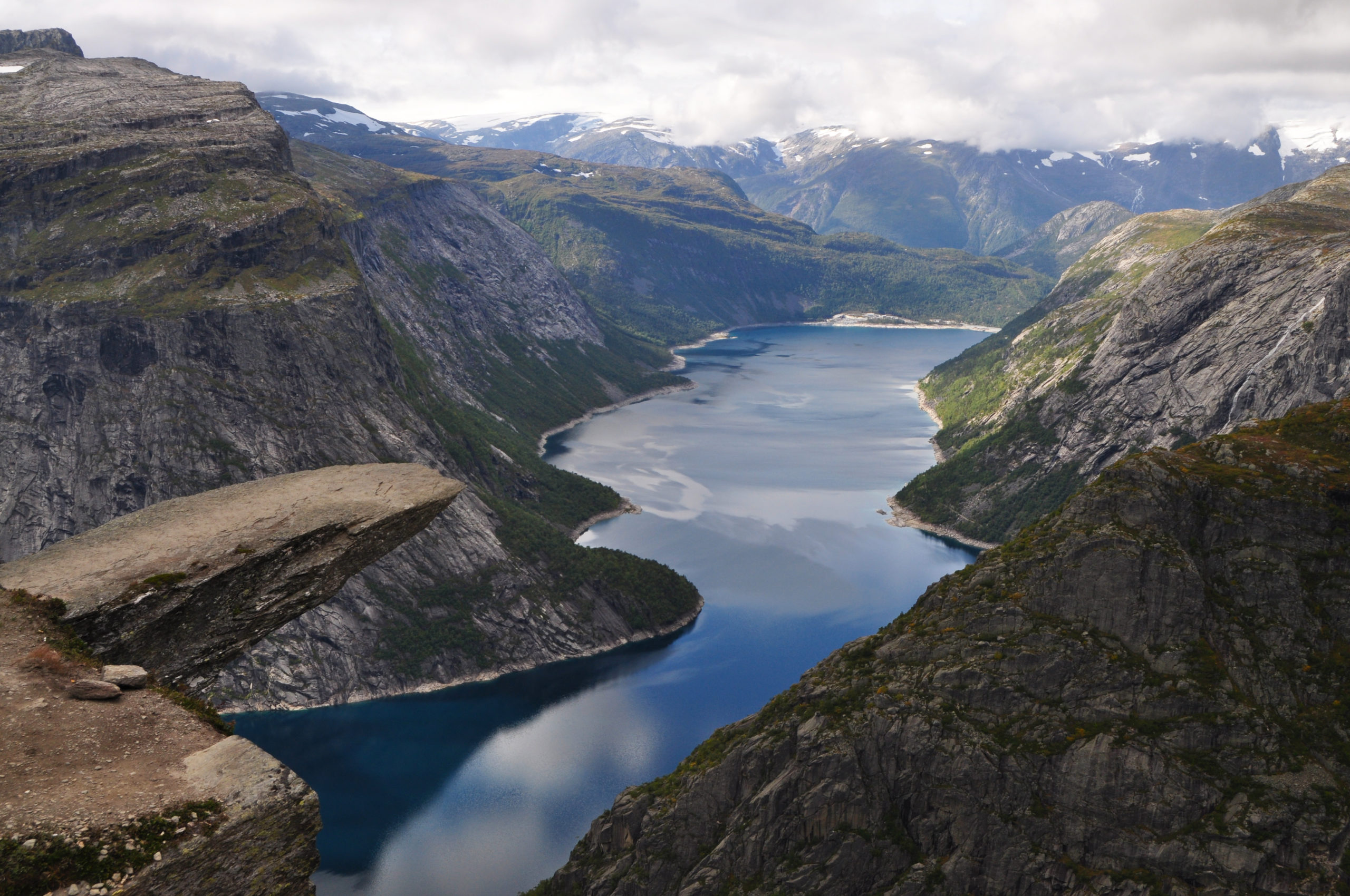 The Midnight Sun Explained - What is it - Where to see it - Fjord Tours