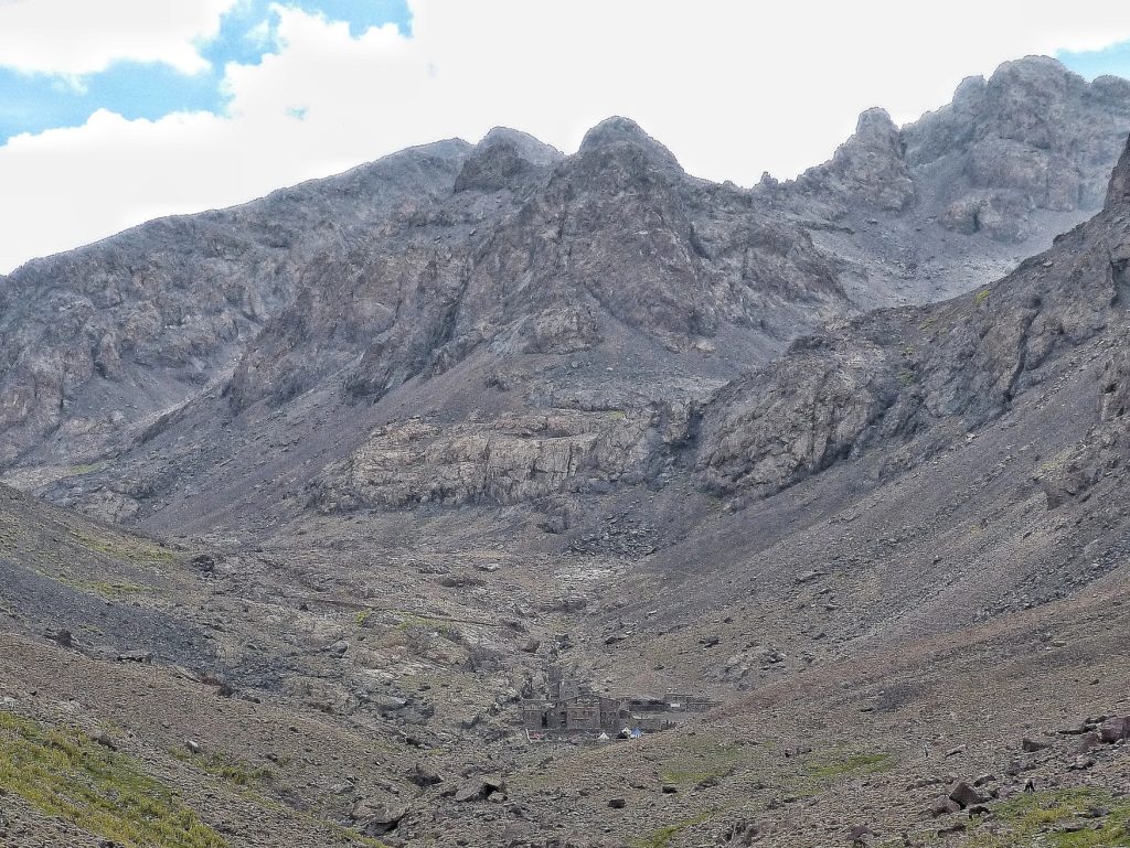 mount toubkal trek difficulty