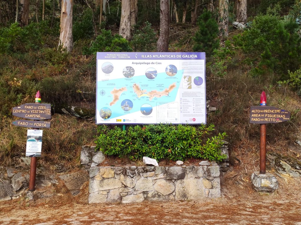 The hikes and beaches at Islas Cies