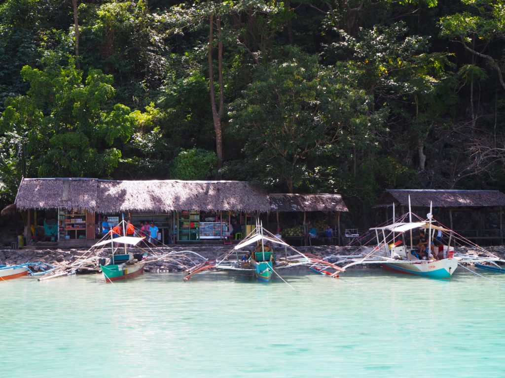 Bangkas in turquois water